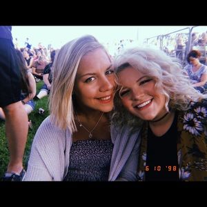 Meet your Posher, Ellen